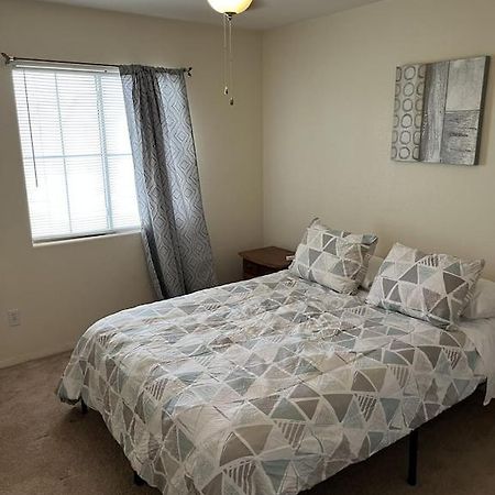 Vic'S 3 Bedroom 4Beds & Pool Centrally Located! Las Vegas Exterior foto